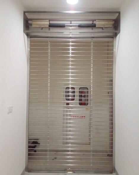 Rolling Door Grille Suma Doors tampak depan